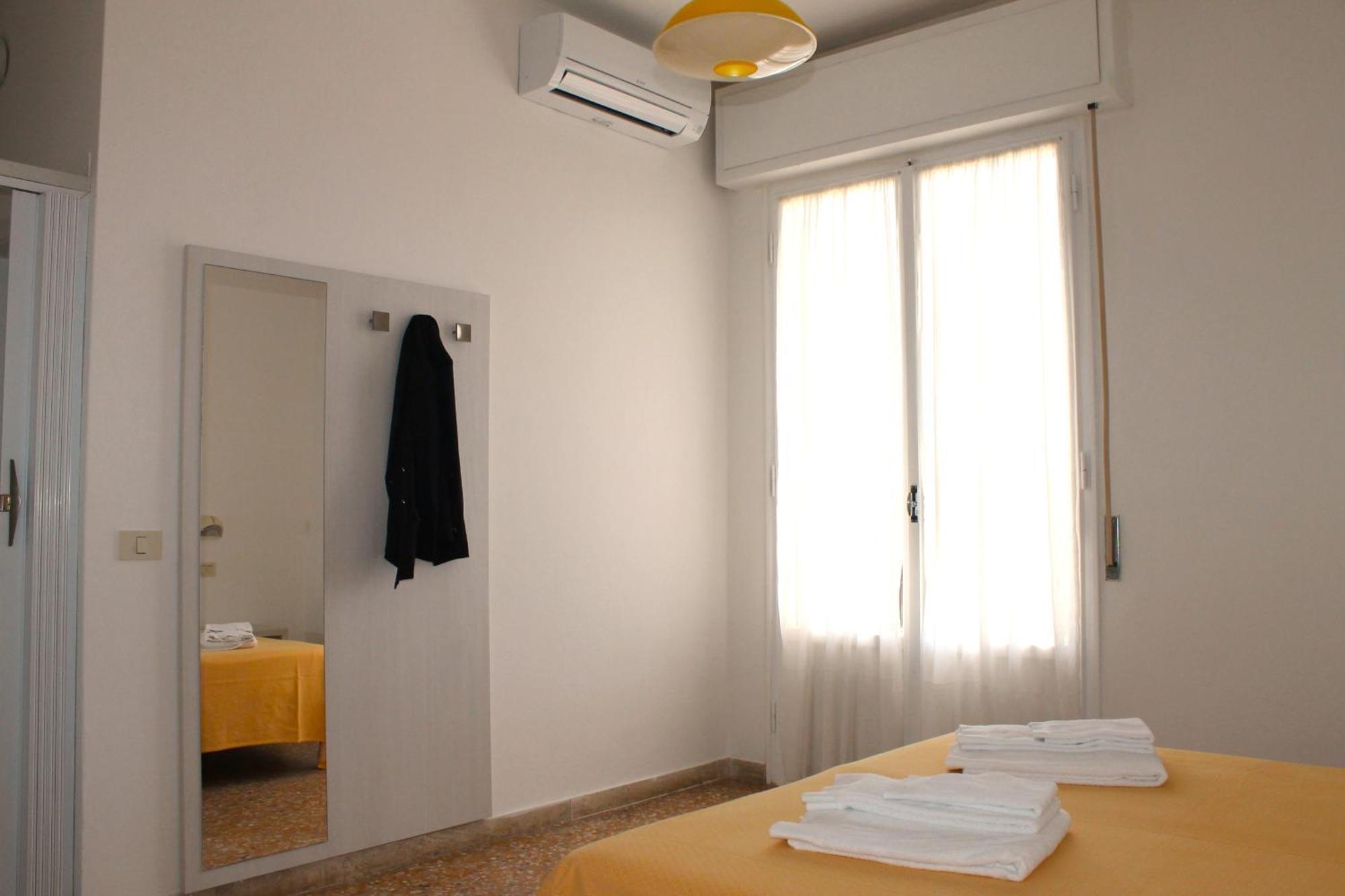 Residence Delle Nazioni Принчипина-а-Маре Экстерьер фото