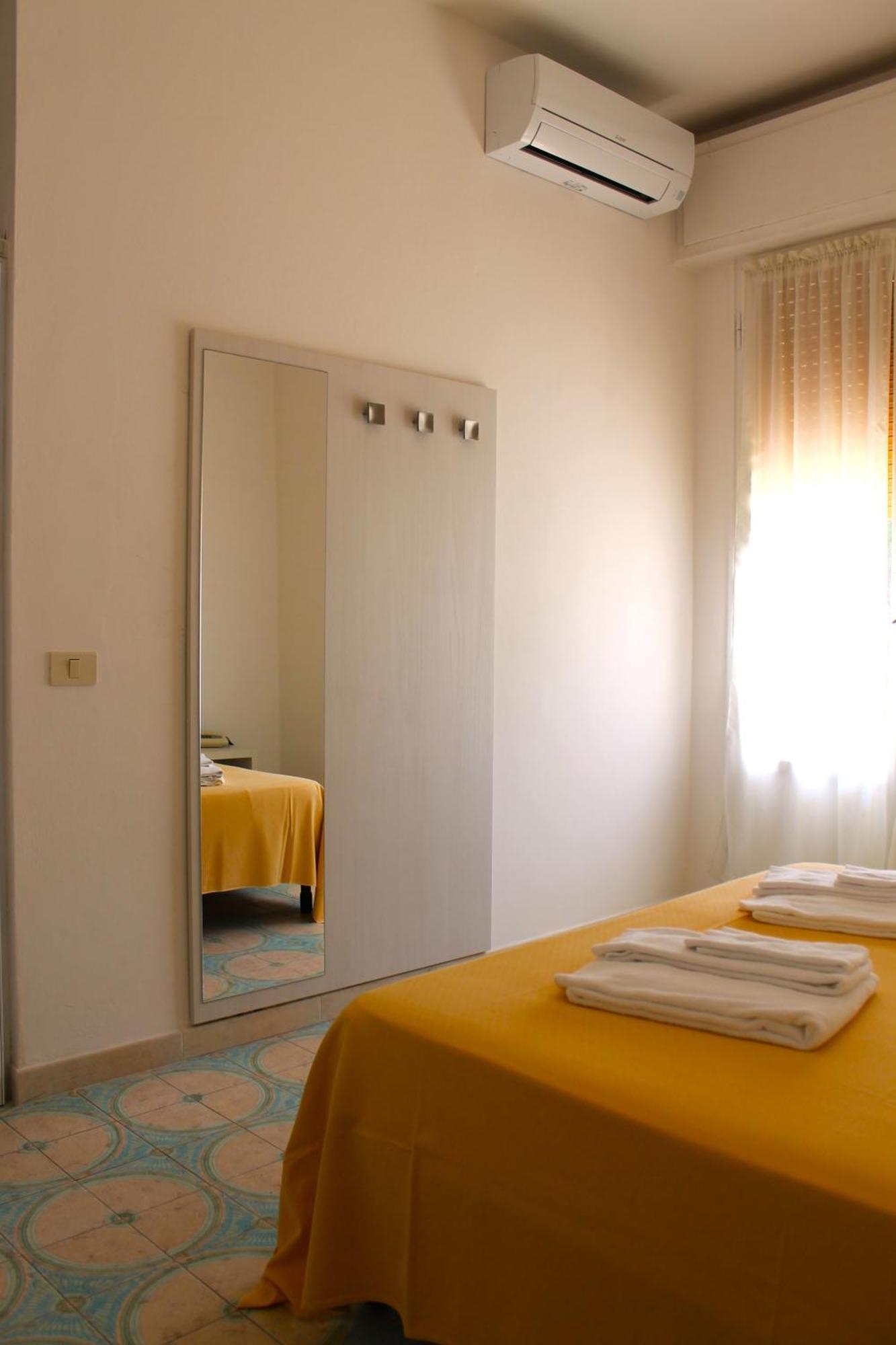 Residence Delle Nazioni Принчипина-а-Маре Экстерьер фото