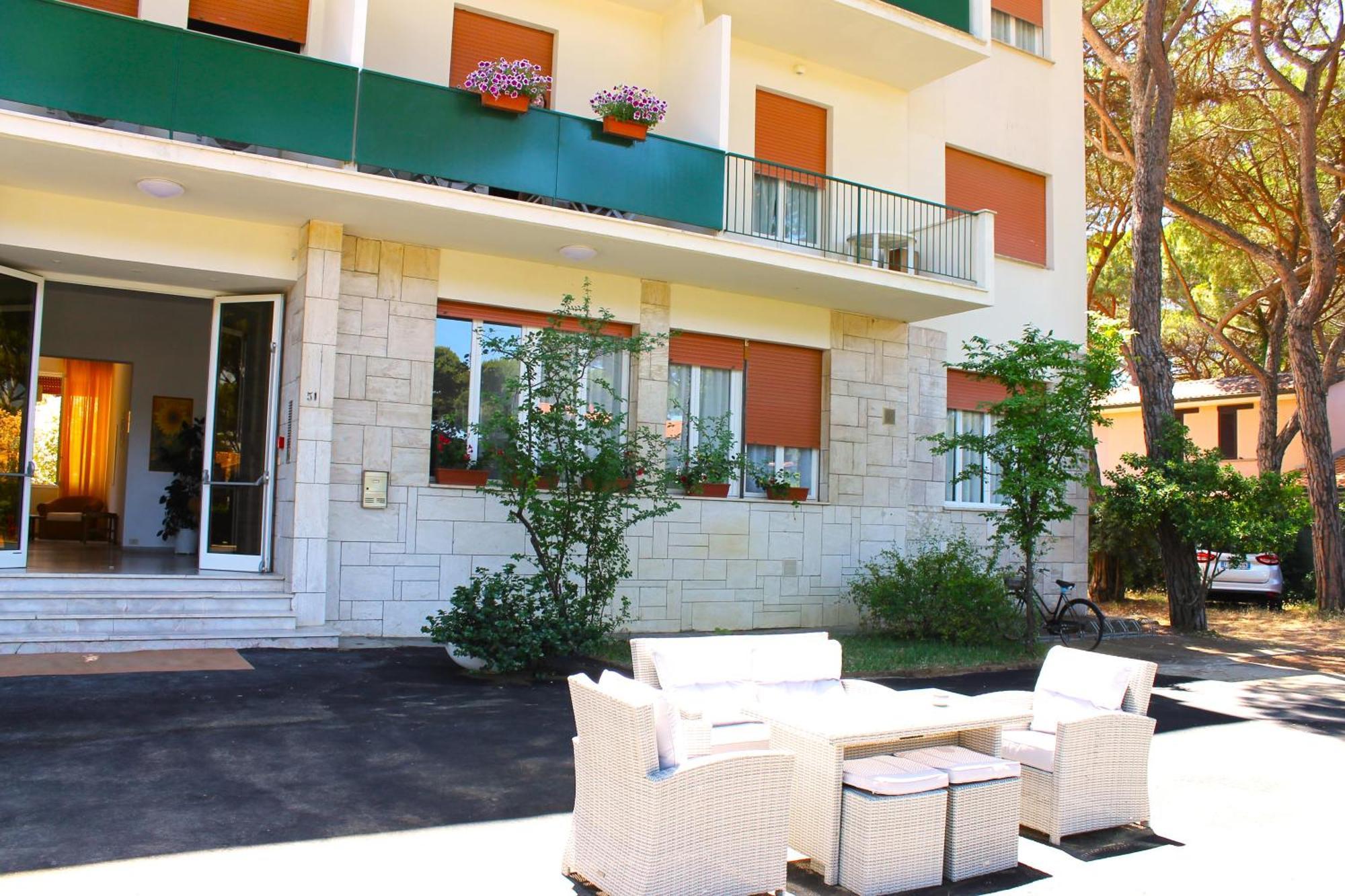 Residence Delle Nazioni Принчипина-а-Маре Экстерьер фото